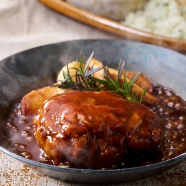 【伊万里牛】九州産豚 ごぼう入り煮込みハンバーグ