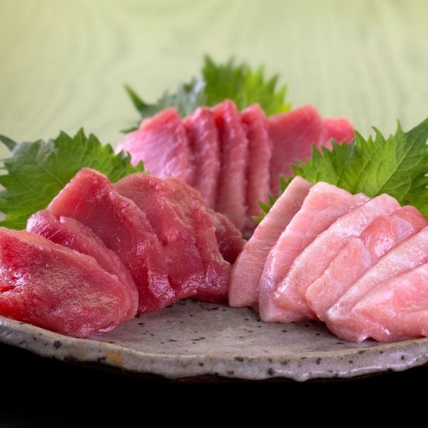 【旅亭吉乃や】高級「まぐろ刺し」大トロ・中トロ・赤身食べ比べセット